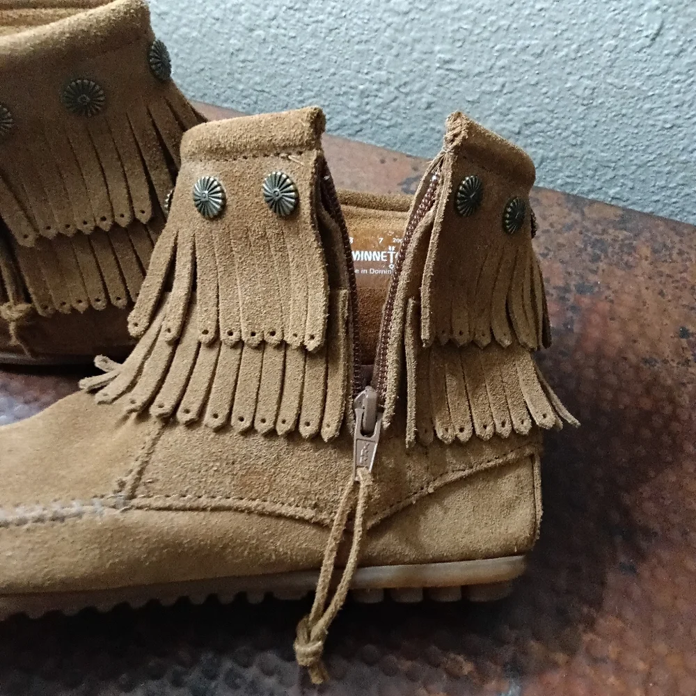 Minnetonka x Free People Sz. 7 Double Fringe Side Zip Boots